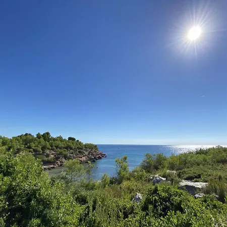 Mimosa With 5bedrooms Air Conditioning & Private Swimming Pool And A Games Ideal For Families Villa *